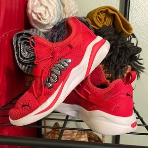 Little Boys Red Puma Sneakers Okay Used Condition Size 12.5C 🔴❤️